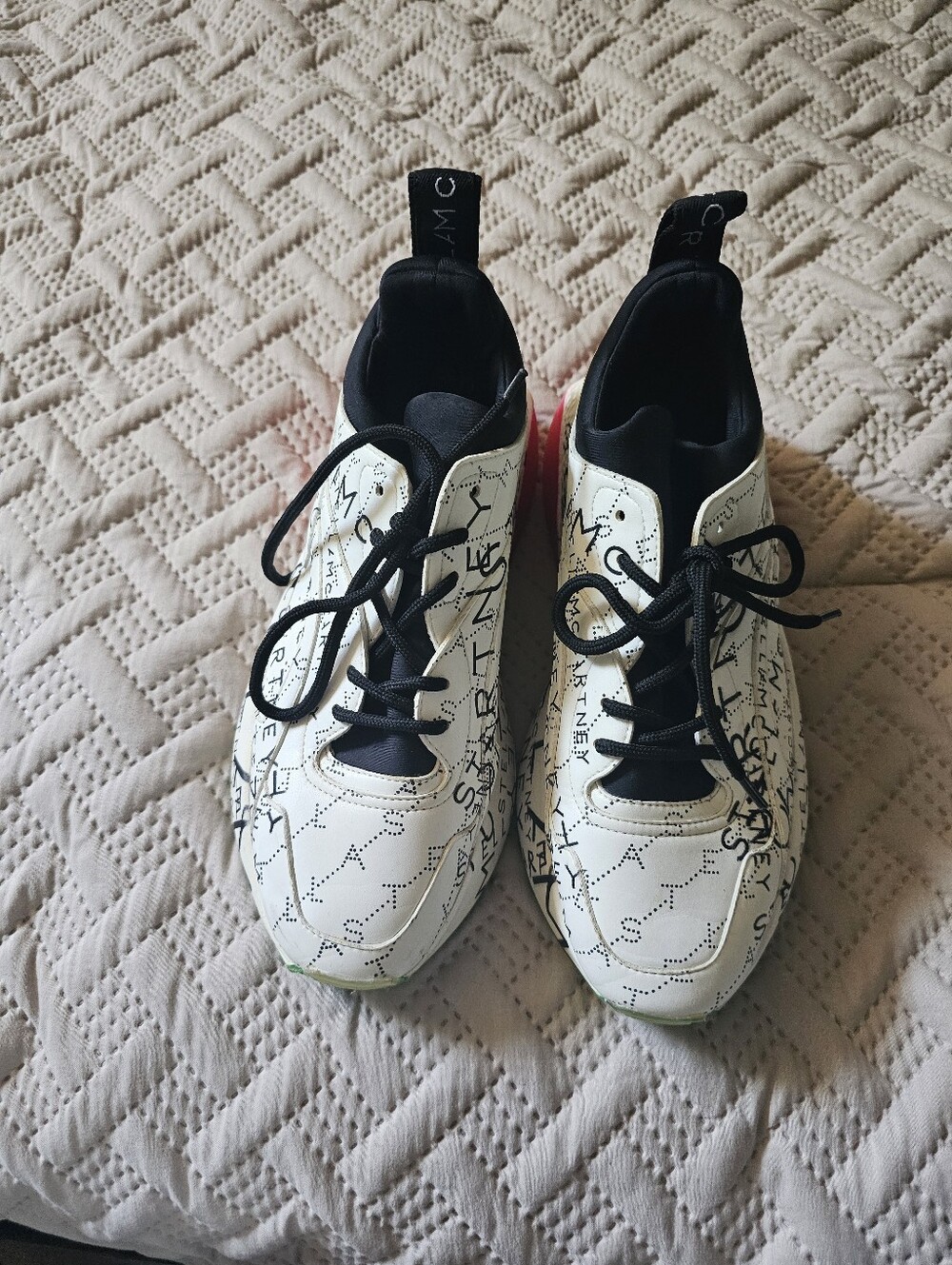 White Signature Stella McCartney Fashion Sneakers with Black Accents